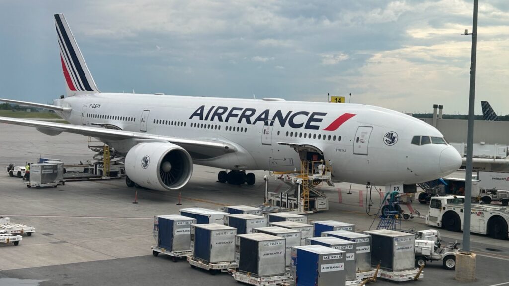 Air France/KLM Flying Blue: Ultimate Guide for Canadians