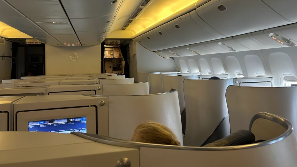 How to Maximize Credit Card Points in Canada Without Overspending