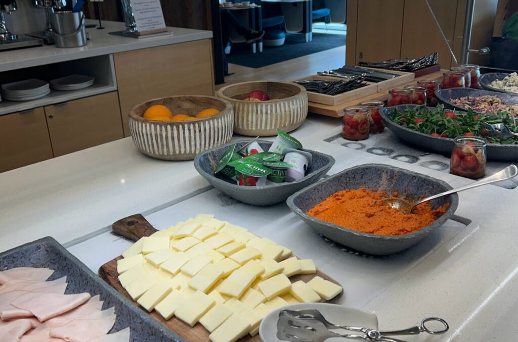 How to Access Lounges with Canadian Credit Cards