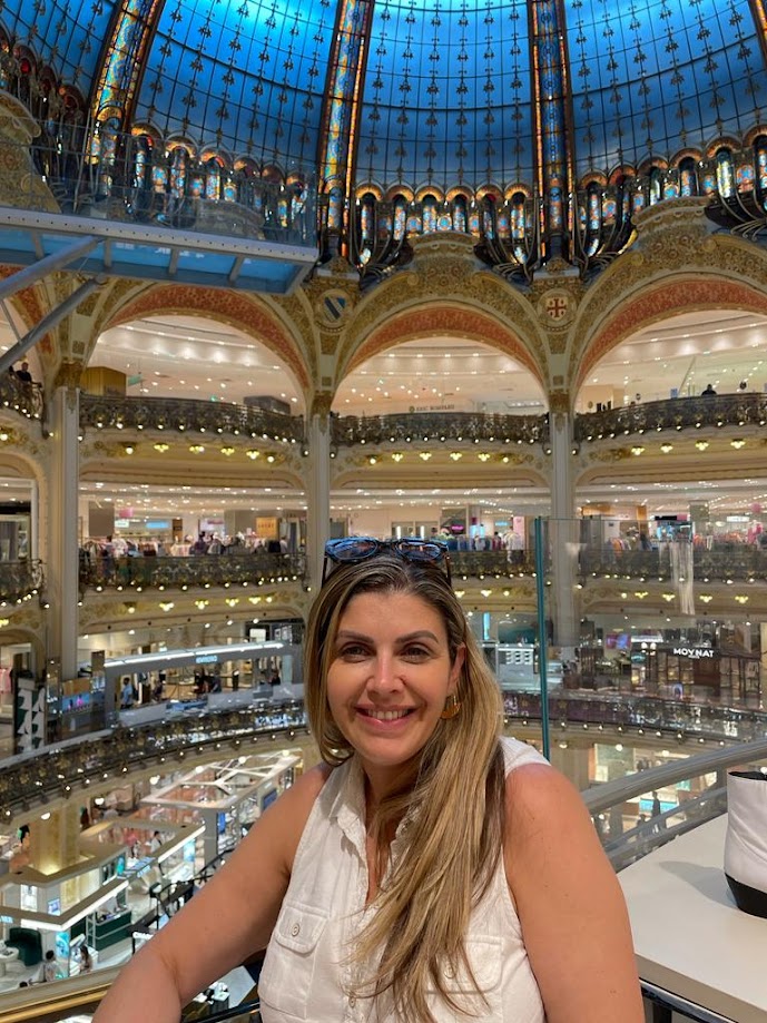 Family trip to Provence, France with points