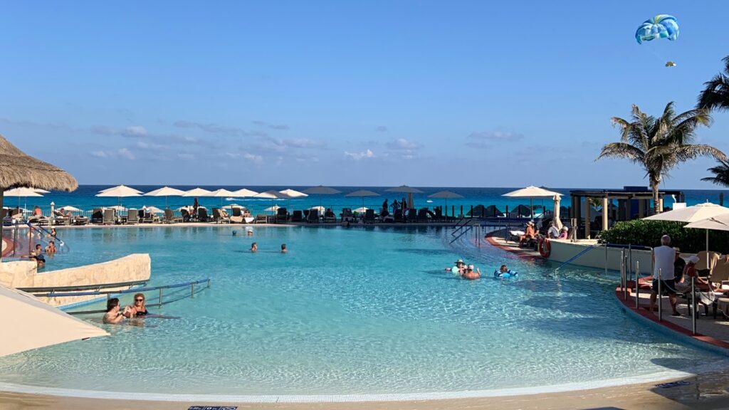 Marriott Bonvoy American Express Card Review